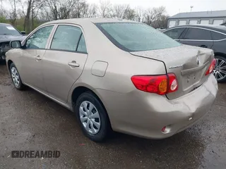 2010 Toyota Corolla with VIN 2T1BU4EE2AC495897, listed as a IAAI auction lot 41961240 with 88,806 mi miles. Bid and sale history available at carsss.com. Image 3.