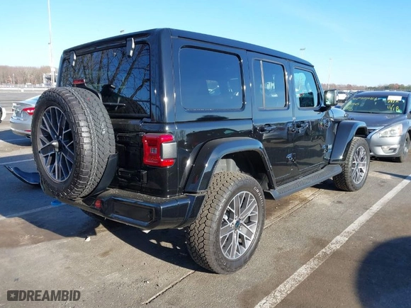 2024 Jeep Wrangler 4xe High Altitude with VIN 1C4RJXU66RW163211, listed as a IAAI auction lot 40887601 with 5,782 mi miles. Bid and sale history available at carsss.com. Image 4.
