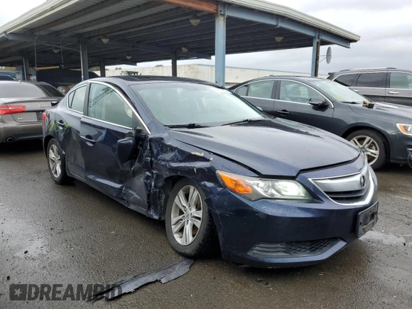 2013 Acura ILX with VIN 19VDE1F35DE001631, listed as a Copart auction lot 45153755 with 158,528 mi miles and Salvage Title. Bid and sale history available at carsss.com. Image 4.