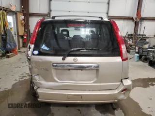 2006 Nissan X-Trail XE z VIN JN8BT08V76W206037, wystawiony jako Copart lot #81773964 z przebiegiem 175 737 mil mil oraz Szkody całkowita. Historia ofert i sprzedaży dostępna na DreamBid. Obrazek 6.