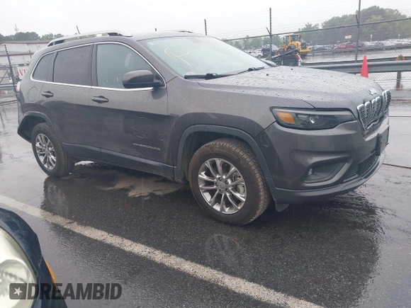 2019 Jeep Cherokee Latitude Plus with VIN 1C4PJMLB7KD195591, listed as a IAAI auction lot 42433607 with 58,370 mi miles and . Bid and sale history available at DreamBid. Image 1.