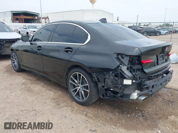 2020 BMW 3 Series 330i with VIN 3MW5R1J07L8B32129, listed as a IAAI auction lot 41858917 with 35,721 mi miles and . Bid and sale history available at DreamBid. Image 3.
