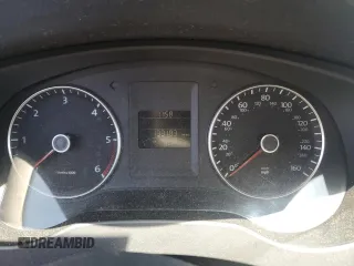 2012 Volkswagen Jetta TDI w/Premium & Nav z VIN 3VWLL7AJ7CM011404, wystawiony jako Copart lot #61536925 z przebiegiem 133 183 mil mil oraz Szkoda całkowita • Salvage title. Historia ofert i sprzedaży dostępna na DreamBid. Obrazek 9.