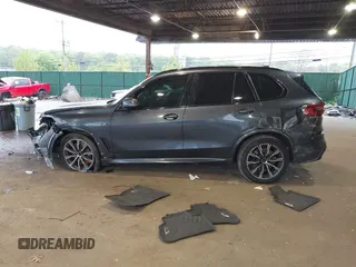 2019 BMW X5 xDrive40i with VIN 5UXCR6C59KLL06420, listed as a IAAI auction lot 42210761 with 86,252 mi miles and . Bid and sale history available at DreamBid. Image 14.