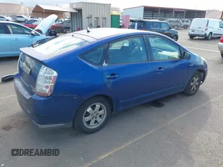2009 Toyota Prius with VIN JTDKB20UX97870960, listed as a IAAI auction lot 41449543 with 177,025 mi miles. Bid and sale history available at carsss.com. Image 4.