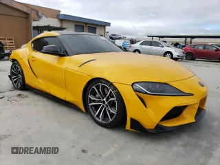 2021 Toyota Supra 3.0 z VIN WZ1DB0C09MW045272, wystawiony jako Copart lot #66185113 z przebiegiem 18 664 mil mil oraz . Historia ofert i sprzedaży dostępna na DreamBid. Obrazek 4.