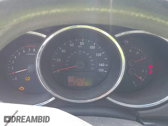 2013 Kia Sorento LX with VIN 5XYKTDA69DG360796, listed as a IAAI auction lot 41735901 with 216,875 mi miles. Bid and sale history available at carsss.com. Image 7.