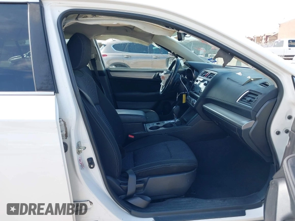 2017 Subaru Outback Premium z VIN 4S4BSACC5H3429929, wystawiony jako IAAI lot #42152985 z przebiegiem 114 878 mil mil oraz . Historia ofert i sprzedaży dostępna na DreamBid. Obrazek 5.