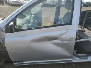 2005 Toyota ECHO z VIN JTDKT123450094307, wystawiony jako Copart lot #76727444 z przebiegiem Nie podano mil oraz Czysty tytuł • Clean title. Historia ofert i sprzedaży dostępna na DreamBid. Obrazek 7.
