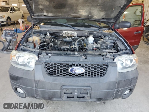 2007 Ford Escape XLT with VIN 1FMYU93Z77KA76279, listed as a Copart auction lot 73337364 with 266,196 mi miles and Salvage Title. Bid and sale history available at carsss.com. Image 12.