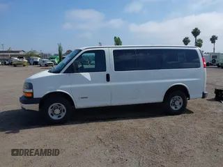2006 Chevrolet Express Passenger with VIN 1GAHG35U061192639, listed as a IAAI auction lot 42465565 with 208,587 mi miles and . Bid and sale history available at DreamBid. Image 14.
