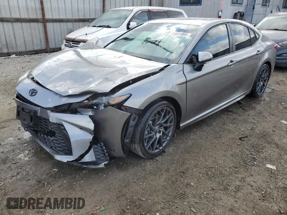 2025 Toyota Camry LE with VIN 4T1DAACK5SU527315, listed as a Copart auction lot 43651805 with 11,085 mi miles and Salvage Title. Bid and sale history available at DreamBid. Image 1.