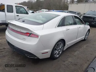 2013 Lincoln MKZ Hybrid with VIN 3LN6L2LUXDR805162, listed as a IAAI auction lot 41712177 with 53,784 mi miles. Bid and sale history available at carsss.com. Image 4.