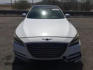 2018 Genesis G80 3.8L z VIN KMHGN4JE6JU225868, wystawiony jako Copart lot #52795435 z przebiegiem 130 974 mil mil oraz Szkody całkowita. Historia ofert i sprzedaży dostępna na DreamBid. Obrazek 5.
