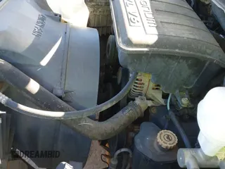 2004 Dodge 1500 ST z VIN 1D7HA18K94J100888, wystawiony jako IAAI lot #41271464 z przebiegiem 217 389 mil mil oraz . Historia ofert i sprzedaży dostępna na DreamBid. Obrazek 12.