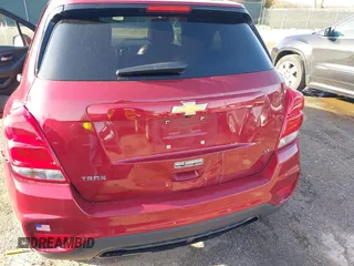 2018 Chevrolet Trax LT with VIN 3GNCJLSB5JL307086, listed as a IAAI auction lot 41941778 with 109,985 mi miles and . Bid and sale history available at carsss.com. Image 6.