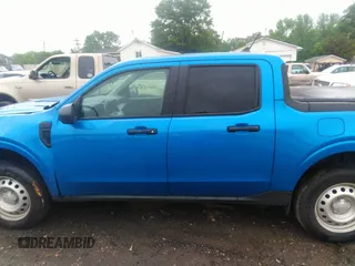 2022 Ford Maverick XL z VIN 3FTTW8E33NRA63131, wystawiony jako IAAI lot #42112453 z przebiegiem 26 464 mil mil oraz . Historia ofert i sprzedaży dostępna na DreamBid. Obrazek 14.