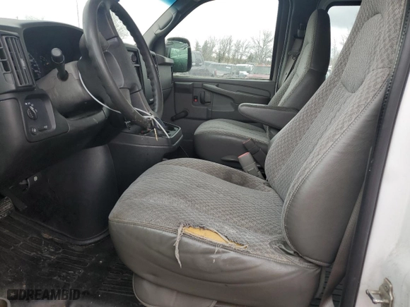 2007 Chevrolet Express Cargo Van with VIN 1GCHG35U971124896, listed as a Copart auction lot 47493975 with 0 mi miles and Clean Title. Bid and sale history available at carsss.com. Image 7.