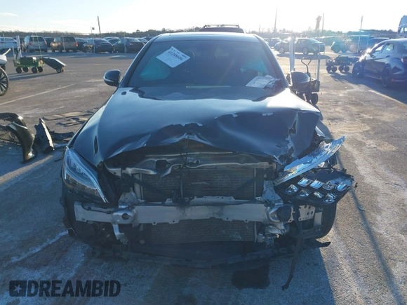 2019 Mercedes-Benz C 300 with VIN 55SWF8EB1KU305740, listed as a IAAI auction lot 41288686 with 101,908 mi miles and . Bid and sale history available at carsss.com. Image 12.
