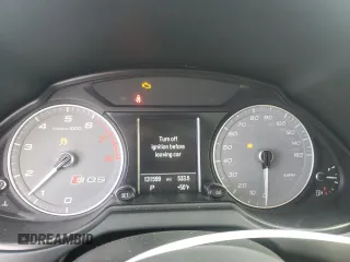 2016 Audi SQ5 Premium Plus with VIN WA1CCAFP5GA134256, listed as a Copart auction lot 86402474 with 131,599 mi miles and Salvage Title. Bid and sale history available at carsss.com. Image 9.