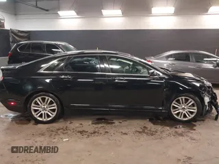 2016 Lincoln MKZ with VIN 3LN6L2JK2GR603504, listed as a IAAI auction lot 41020438 with 119,648 mi miles and . Bid and sale history available at DreamBid. Image 12.
