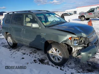 2007 Toyota Highlander Hybrid with VIN JTEHW21A970035291, listed as a IAAI auction lot 41551639 with 238,352 mi miles. Bid and sale history available at carsss.com. Image 1.