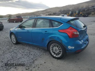 2014 Ford Focus Electric z VIN 1FADP3R41EL341620, wystawiony jako Copart lot #87277454 z przebiegiem 67 589 mil mil oraz Szkody całkowita. Historia ofert i sprzedaży dostępna na DreamBid. Obrazek 2.