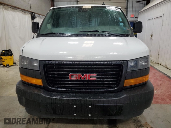 2020 GMC Savana Cargo with VIN 1GTW7BFP4L1263712, listed as a Copart auction lot 55313515 with 160,260 mi miles and Clean Title. Bid and sale history available at carsss.com. Image 5.