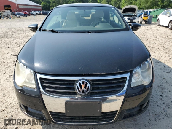 2009 Volkswagen Eos Komfort с VIN WVWBA71F99V016053, выставлен на аукционе Copart как лот 61002885 с пробегом 90 768 миль миль и Чистый • Clean title. История ставок и продаж доступна на DreamBid. Изображение 5.