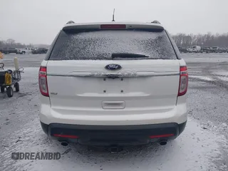 2014 Ford Explorer XLT with VIN 1FM5K7D85EGB32187, listed as a IAAI auction lot 41288259 with 237,289 mi miles. Bid and sale history available at carsss.com. Image 16.