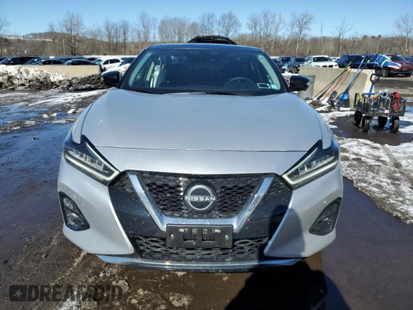 2023 Nissan Maxima Platinum with VIN 1N4AA6FVXPC501029, listed as a Copart auction lot 46480115 with 17,097 mi miles and Salvage title. Bid and sale history available at DreamBid. Image 5.