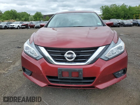 2017 Nissan Altima SV z VIN 1N4AL3APXHC278493, wystawiony jako Copart lot #57983045 z przebiegiem 48 350 mil mil oraz Szkoda całkowita • Salvage title. Historia ofert i sprzedaży dostępna na DreamBid. Obrazek 5.