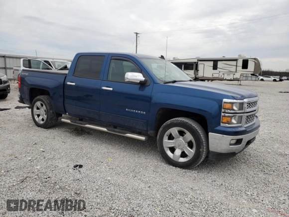 2015 Chevrolet Silverado 1500 LT with VIN 3GCUKREC7FG211901, listed as a Copart auction lot 46129515 with 105,273 mi miles and Salvage Title. Bid and sale history available at carsss.com. Image 4.