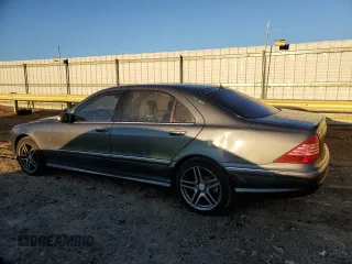 2006 Mercedes-Benz S 500 with VIN WDBNG75J56A476841, listed as a Copart auction lot 75056844 with 155,289 mi miles and Salvage Title. Bid and sale history available at carsss.com. Image 2.