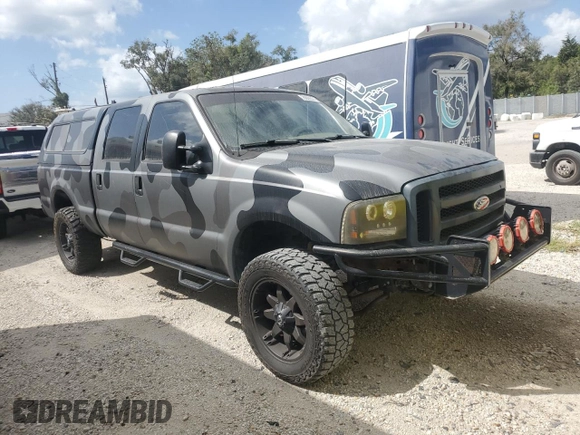 2006 Ford Super Duty F-250 XL with VIN 1FTSW20PX6EC51152, listed as a Copart auction lot 76809304 with 198,769 mi miles and Salvage Title. Bid and sale history available at carsss.com. Image 4.