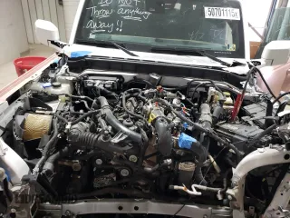 2023 Ford Bronco z VIN 1FMEE5DP3PLB07107, wystawiony jako Copart lot #50701115 z przebiegiem 12 807 mil mil oraz Szkoda całkowita • Salvage title. Historia ofert i sprzedaży dostępna na DreamBid. Obrazek 12.