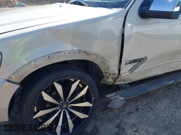 2006 Ford Explorer Limited with VIN 1FMEU75886ZA07635, listed as a IAAI auction lot 41835221 with 245,746 mi miles and . Bid and sale history available at DreamBid. Image 6.