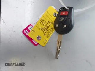 2016 Nissan Versa S z VIN 3N1CN7AP4GL831763, wystawiony jako IAAI lot #42243154 z przebiegiem 89 322 mil mil oraz . Historia ofert i sprzedaży dostępna na DreamBid. Obrazek 11.