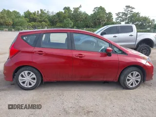 2017 Nissan Note S Plus z VIN 3N1CE2CP0HL367744, wystawiony jako IAAI lot #42144940 z przebiegiem 131 780 mil mil oraz . Historia ofert i sprzedaży dostępna na DreamBid. Obrazek 13.