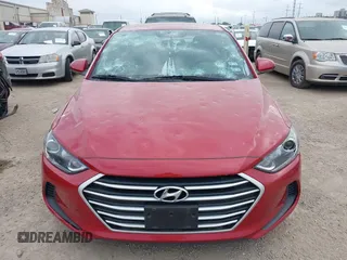 2017 Hyundai Elantra SE z VIN 5NPD74LF8HH209490, wystawiony jako IAAI lot #42016444 z przebiegiem 80 923 mil mil oraz . Historia ofert i sprzedaży dostępna na DreamBid. Obrazek 12.