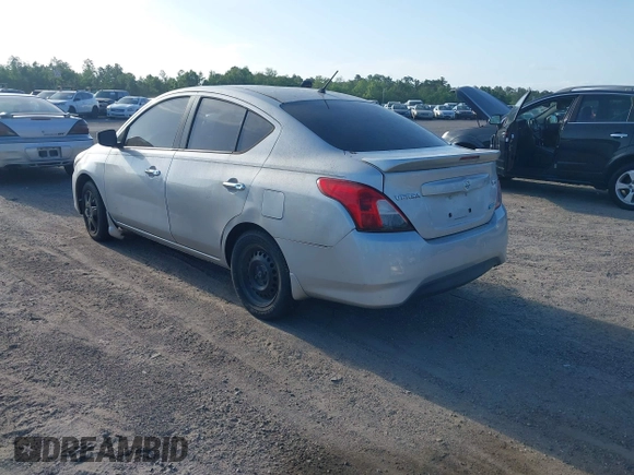 2015 Nissan Versa SV with VIN 3N1CN7AP6FL863791, listed as a IAAI auction lot 42140790 with 141,759 mi miles. Bid and sale history available at carsss.com. Image 3.