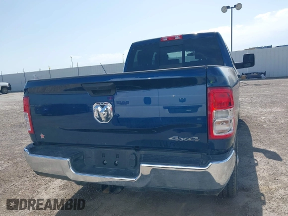 2024 Ram 2500 Tradesman with VIN 3C6UR5CL5RG238601, listed as a IAAI auction lot 41743274 with 8,083 mi miles. Bid and sale history available at carsss.com. Image 16.