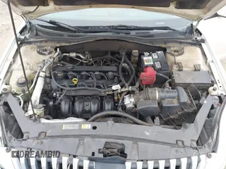 2011 Mercury Milan with VIN 3MEHM0HAXBR600952, listed as a IAAI auction lot 41381502 with 224,045 mi miles. Bid and sale history available at carsss.com. Image 10.
