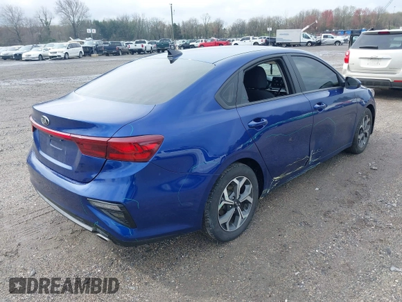 2021 Kia Forte LXS with VIN 3KPF24AD7ME333189, listed as a IAAI auction lot 41941527 with 31,424 mi miles and . Bid and sale history available at carsss.com. Image 4.