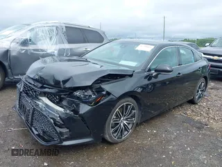 2019 Toyota Avalon XLE z VIN 4T1BZ1FB6KU018376, wystawiony jako IAAI lot #42238064 z przebiegiem 41 827 mil mil oraz . Historia ofert i sprzedaży dostępna na DreamBid. Obrazek 2.