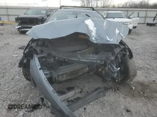 2017 Volvo V60 Dynamic with VIN YV140MEL9H1364252, listed as a Copart auction lot 44056205 with 79,889 mi miles and Salvage Title. Bid and sale history available at carsss.com. Image 5.