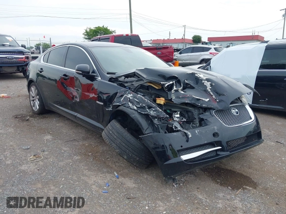 2011 Jaguar XF Premium z VIN SAJWA0GB9BLS18116, wystawiony jako IAAI lot #42451885 z przebiegiem 168 865 mil mil oraz . Historia ofert i sprzedaży dostępna na DreamBid. Obrazek 1.