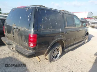 2002 Ford Expedition Eddie Bauer z VIN 1FMRU17W72LA27821, wystawiony jako IAAI lot #42054461 z przebiegiem Nie podano mil oraz . Historia ofert i sprzedaży dostępna na DreamBid. Obrazek 4.