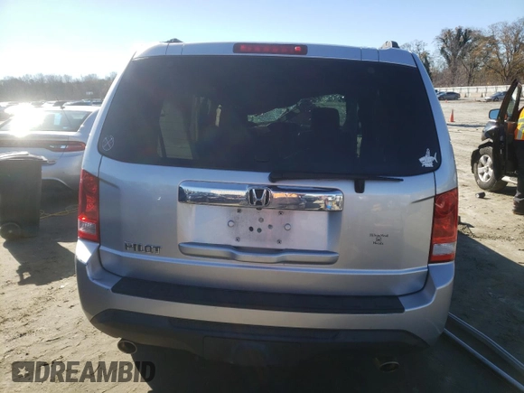 2014 Honda Pilot EX-L with VIN 5FNYF3H58EB022078, listed as a Copart auction lot 84712544 with 136,489 mi miles and Salvage Title. Bid and sale history available at carsss.com. Image 6.