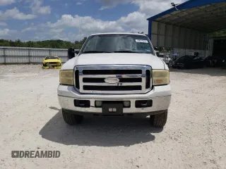 2005 Ford F-250 XL z VIN 1FTSW21P15EC09840, wystawiony jako Copart lot #59973955 z przebiegiem 407 922 mil mil oraz Szkoda całkowita • Salvage title. Historia ofert i sprzedaży dostępna na DreamBid. Obrazek 5.